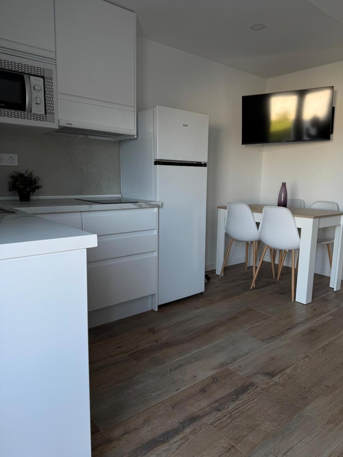 Apartamento 4 Min De La Playa! كاستيون ذي لا بلاند المظهر الخارجي الصورة